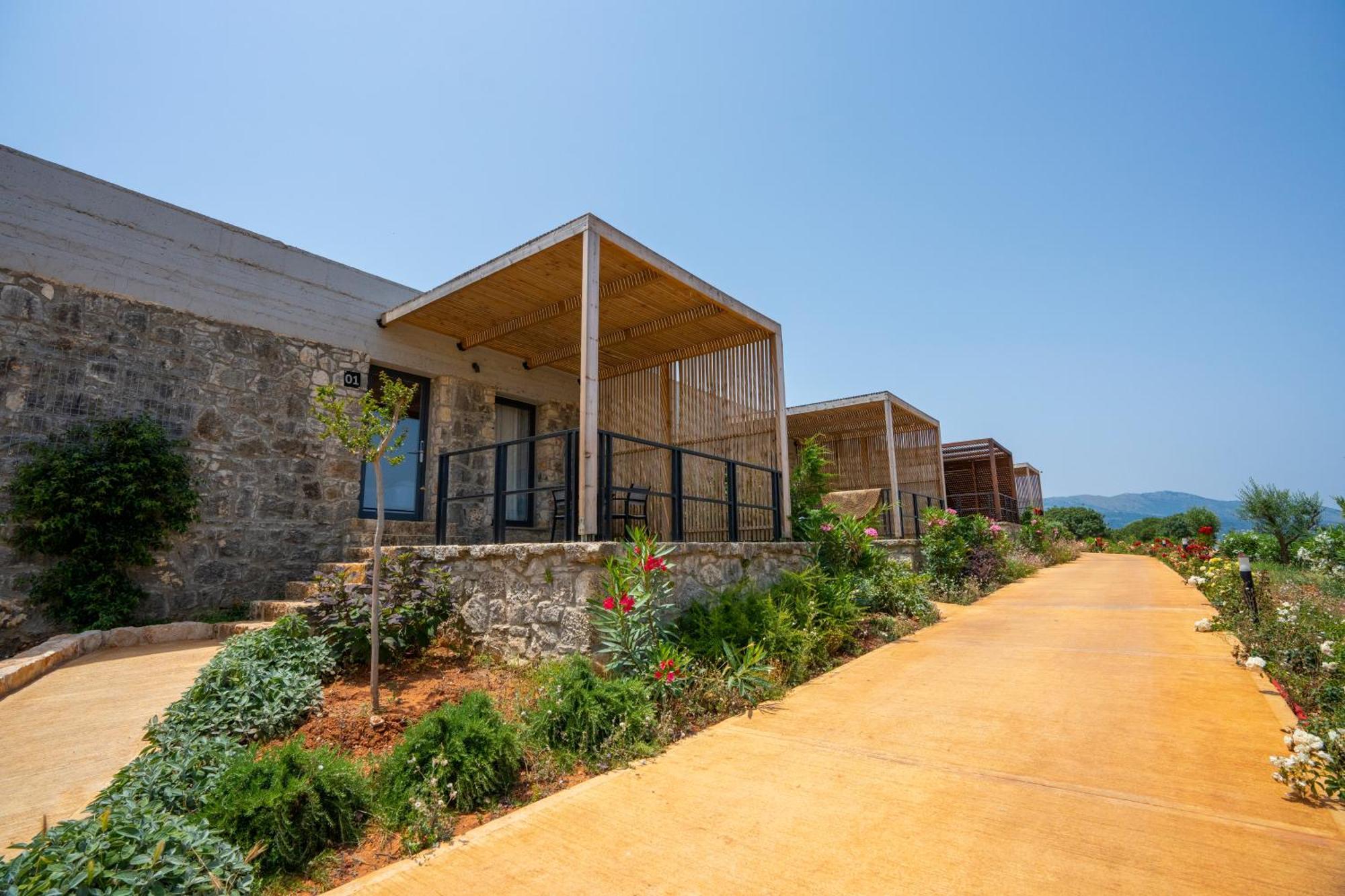 Arameras Beach Resort Ksamil Eksteriør bilde